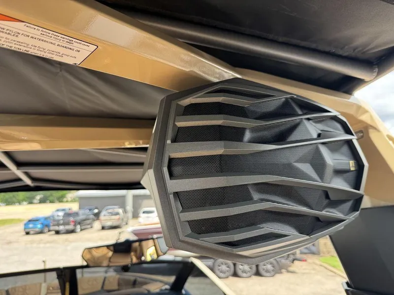 Slide: The Image of Nautique Super Air Nautique G25 Paragon 2025 - 6