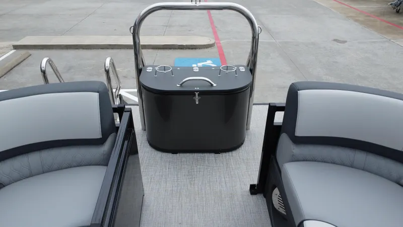 Slide: The Image of Avalon LSZ QL23T DX 2025 - 27