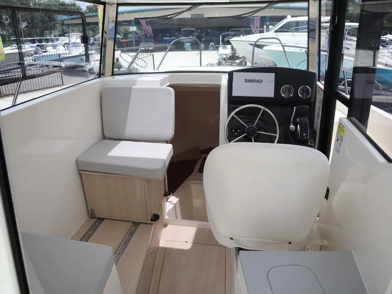 Slide: The Image of Bayliner PH Series T25 Pilothouse 2025 - 20