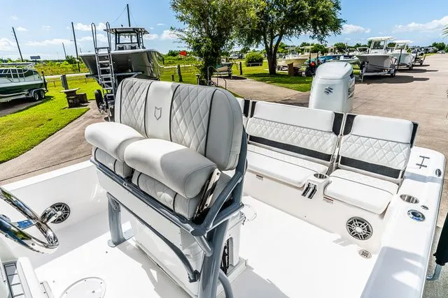 Slide: The Image of Sea Fox 251 Bay Fox 2026 - 10