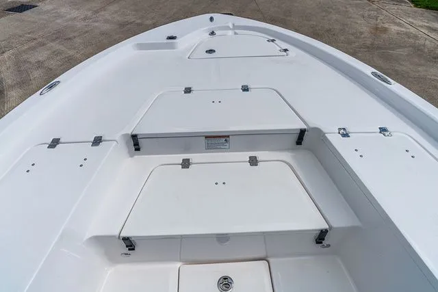 Slide: The Image of Sea Fox 251 Bay Fox 2026 - 17