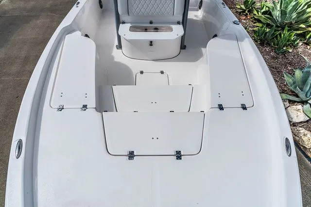 Slide: The Image of Sea Fox 251 Bay Fox 2026 - 18