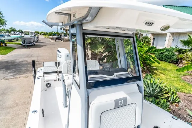 Slide: The Image of Sea Fox 251 Bay Fox 2026 - 21