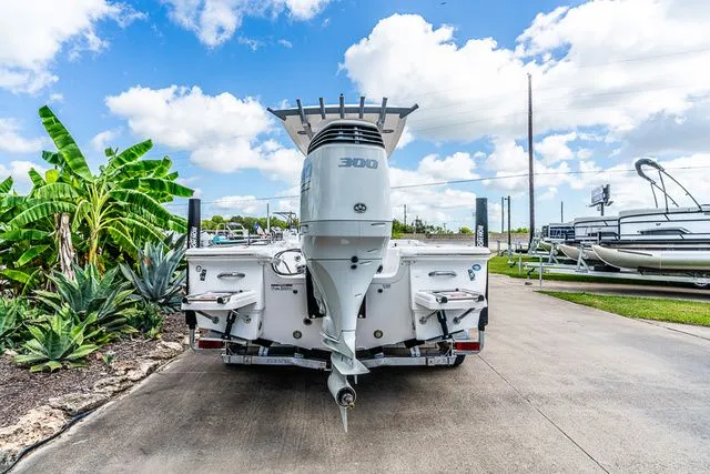 Slide: The Image of Sea Fox 251 Bay Fox 2026 - 4