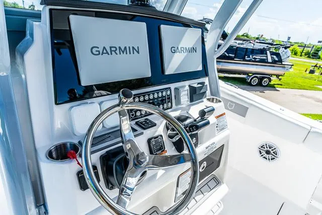 Slide: The Image of Sea Fox 288 Commander 2026 - 12