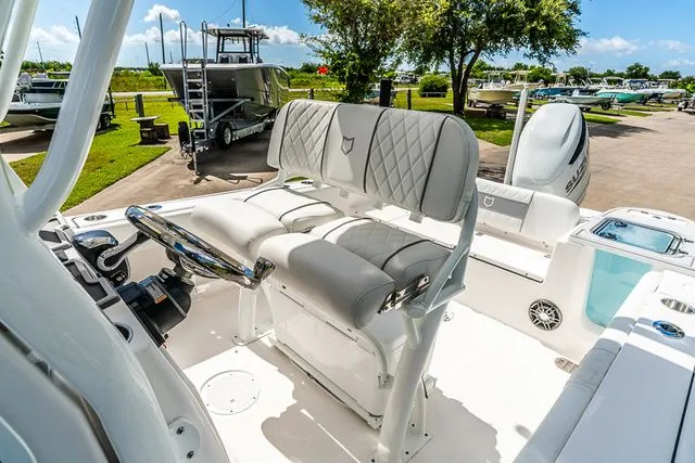 Slide: The Image of Sea Fox 248 Commander 2026 - 11