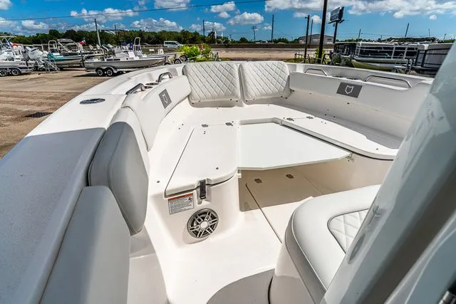 Slide: The Image of Sea Fox 248 Commander 2026 - 13