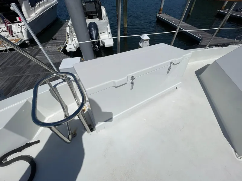 Slide: The Image of Hatteras 80 Cockpit Motor Yacht 1989 - 112