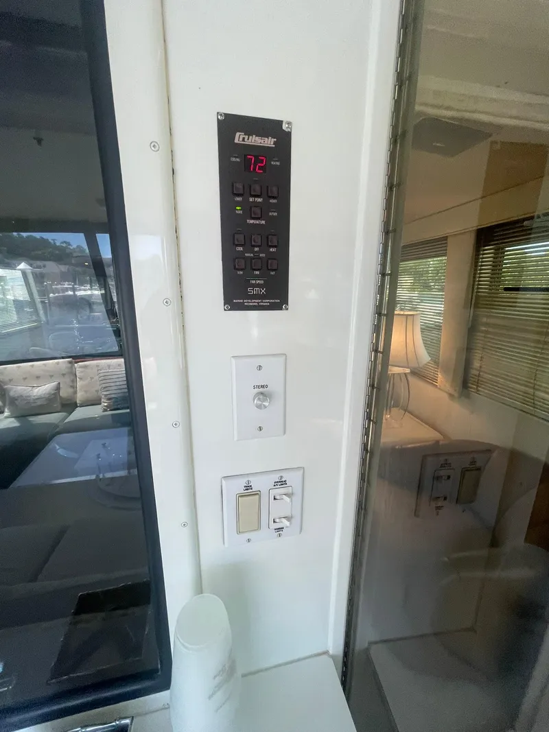 Slide: The Image of AFT DECK CLIMATE CONTROLS AC/HEAT - 22