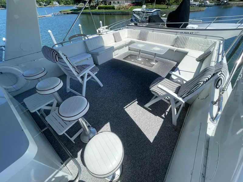 Slide: The Image of BRIDGE LOUNGE SEATING LOOKING AFT - 67