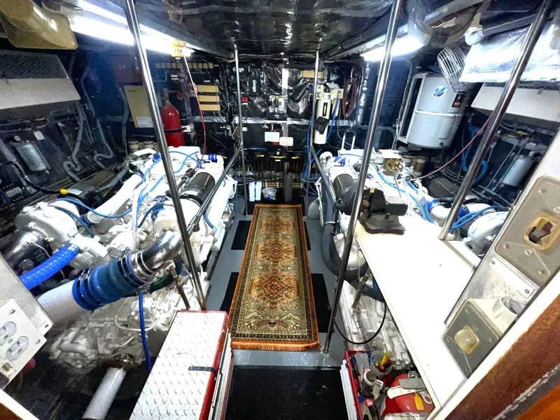 Slide: The Image of WALK-IN ENGINE ROOM LOOKING FORWARD - 80