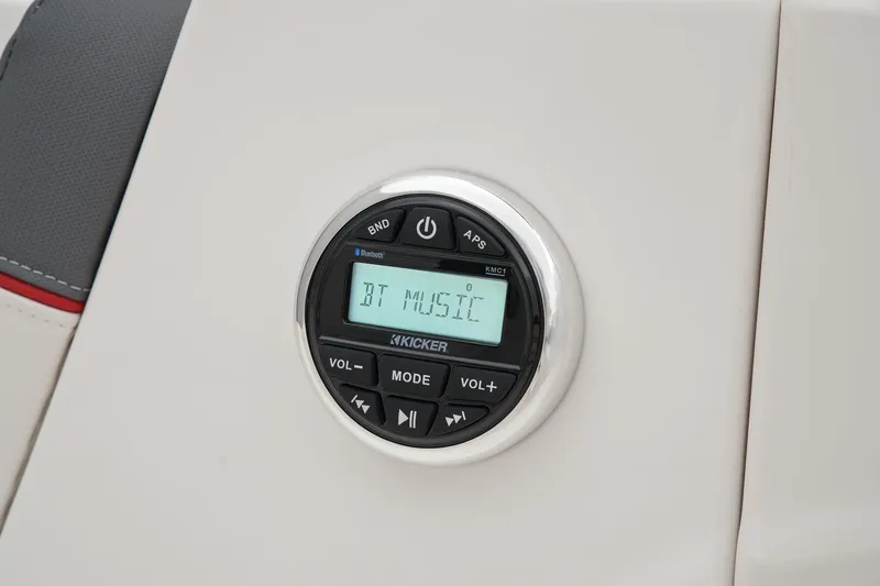 Slide: The Image of Tahoe T18 2025 - 25