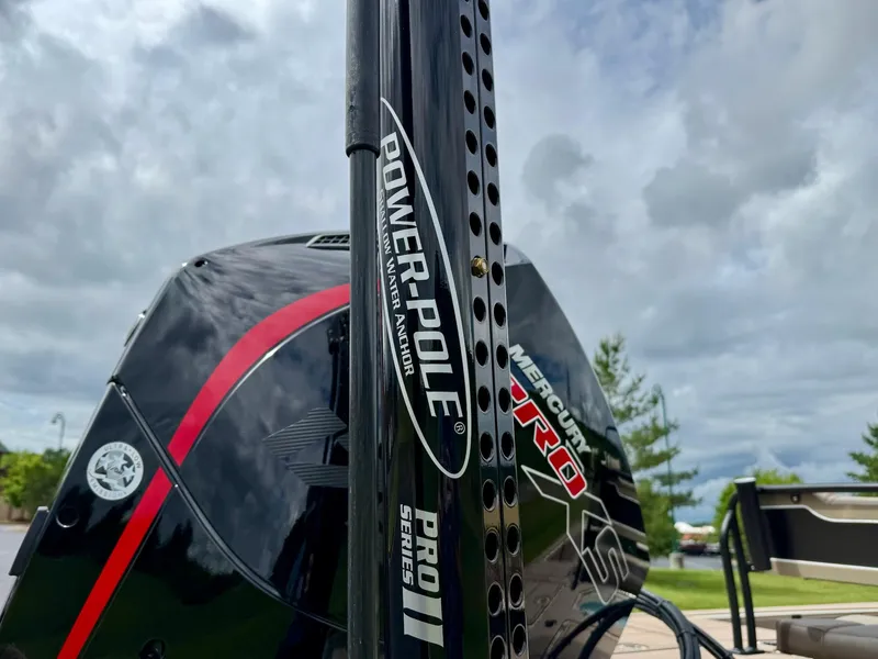 Slide: The Image of 2025 Mako 18 Pro Skiff Backwater Edition with Power-Pole and Mercury Pro XS engine. - 7