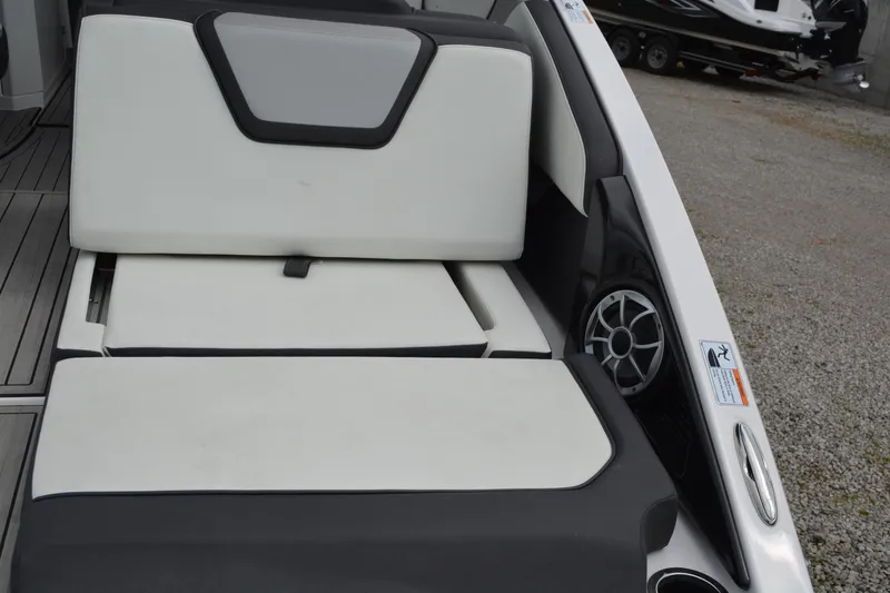 Slide: The Image of 2021 Yamaha Boats 252SD interior seating with speaker detail. - 7