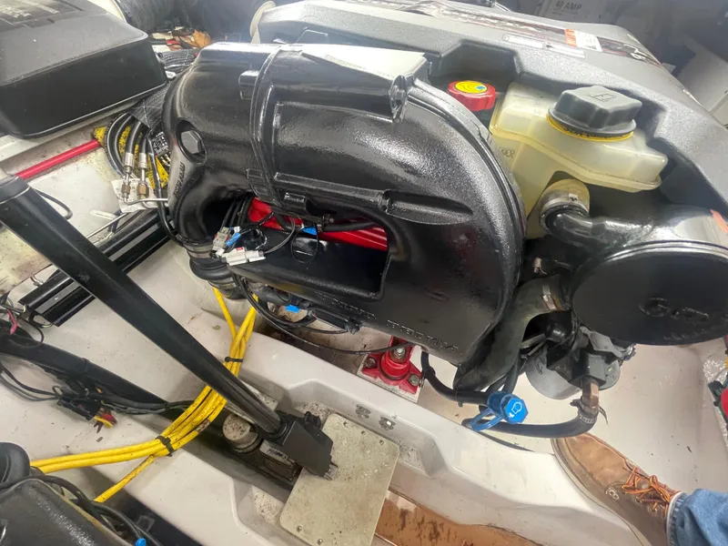 Slide: The Image of Four Winns Vista 375 2014 - 65