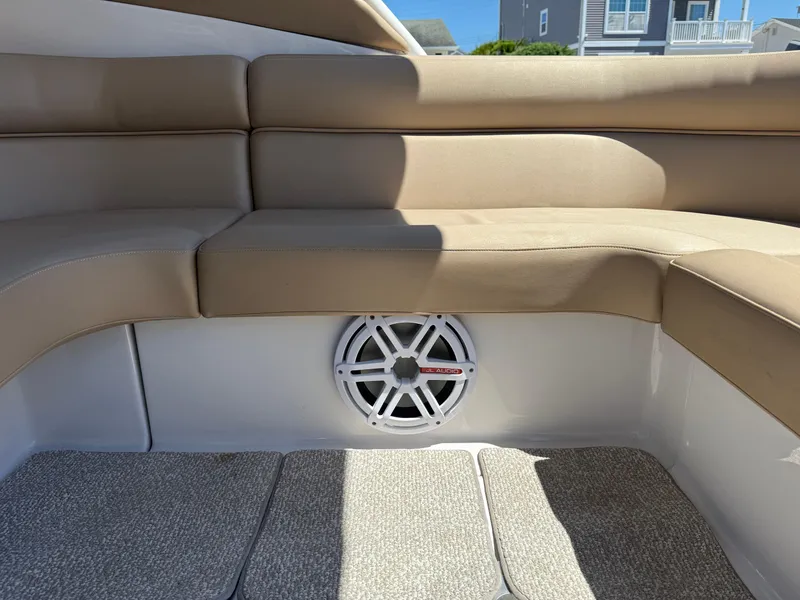 Slide: The Image of Four Winns Vista 375 2014 - 79