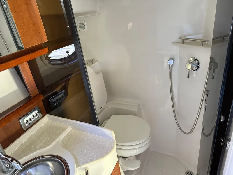 Slide: The Image of Four Winns Vista 375 2014 - 97