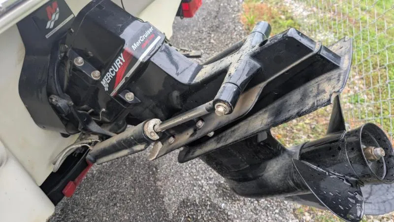 Slide: The Image of Mercury MerCruiser outboard motor on 2001 Sea Ray 185 Sport Boat, close-up view. - 3