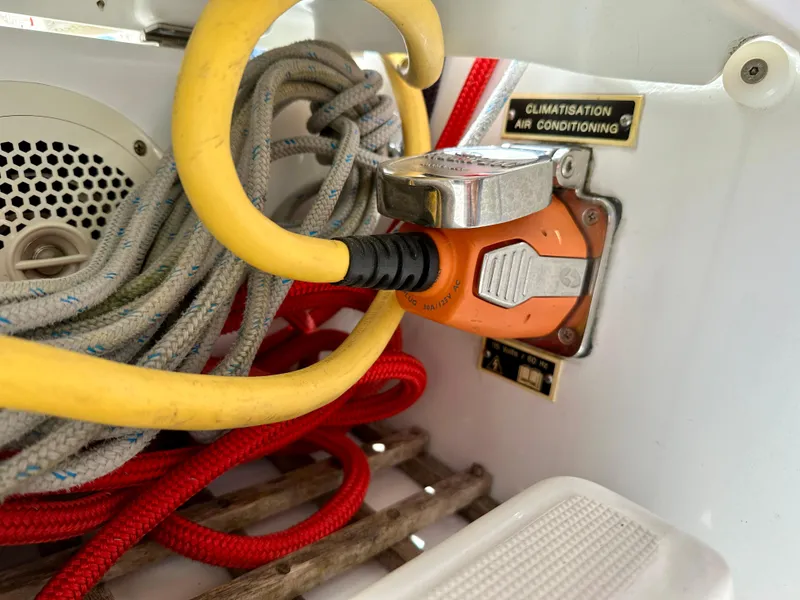 Slide: The Image of Air conditioning power connection on 2018 Jeanneau Sun Odyssey 419 yacht. - 16