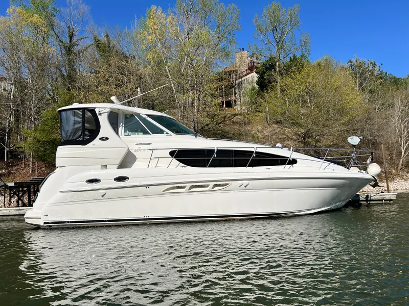 Slide: The Image of Sea Ray 40 Motor Yacht 2007 - 0