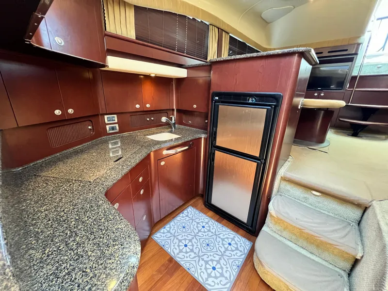 Slide: The Image of Sea Ray 40 Motor Yacht 2007 - 11