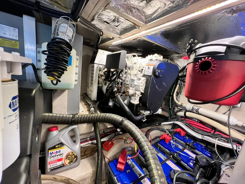 Slide: The Image of Sea Ray 40 Motor Yacht 2007 - 23