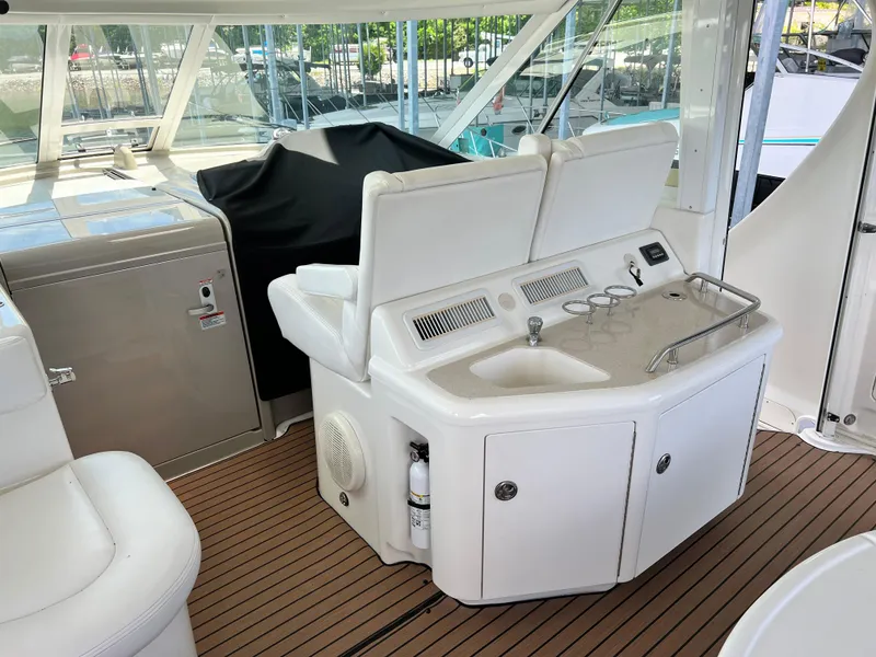 Slide: The Image of Sea Ray 40 Motor Yacht 2007 - 4