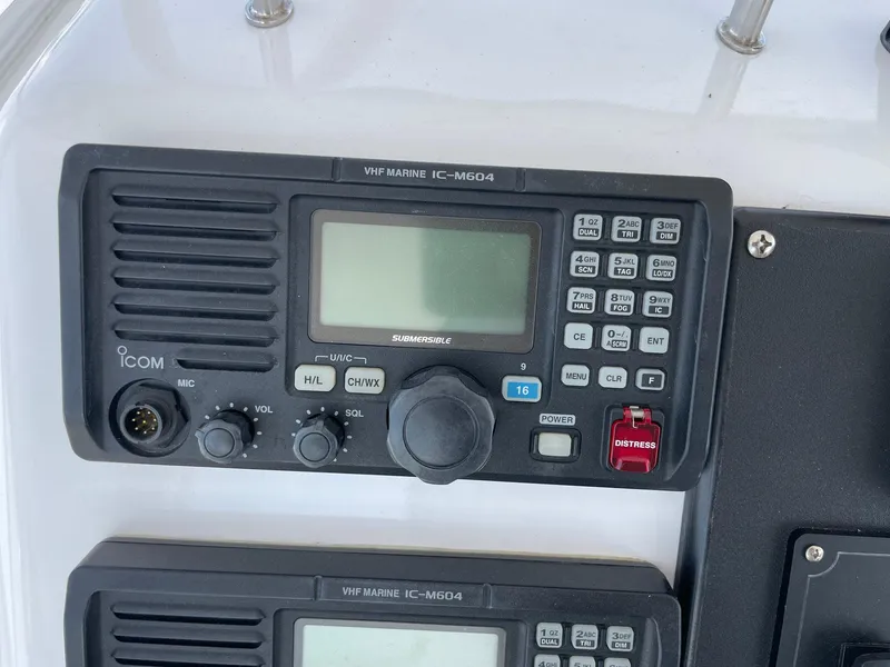 Slide: The Image of VHF Marine IC-M604 radio on 1986 Egg Harbor 41 Convertible boat. - 18