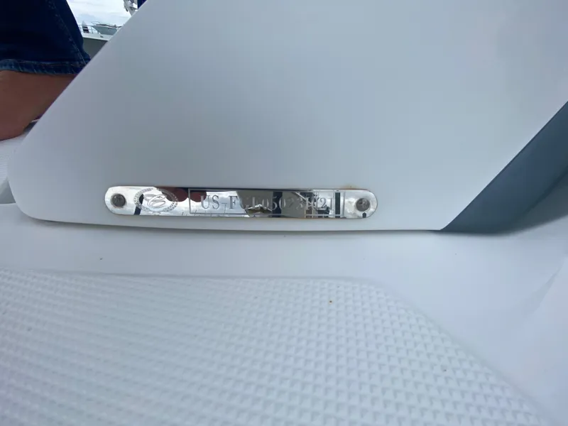 Slide: The Image of Hull ID - 26