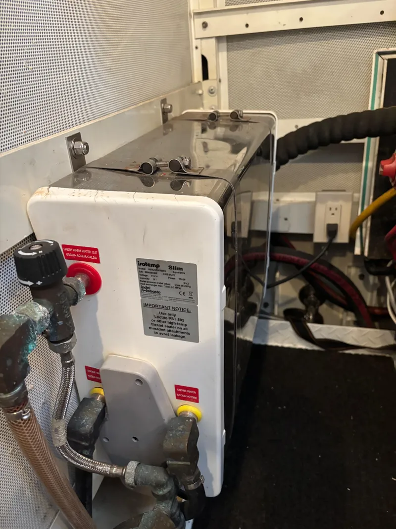 Slide: The Image of Diesel Duck Trawler 1999 - 72