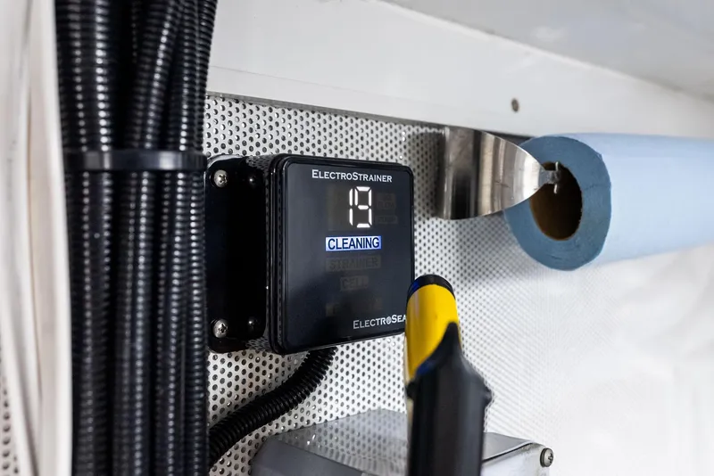 Slide: The Image of Princess 85 Motor Yacht 2009 - 114