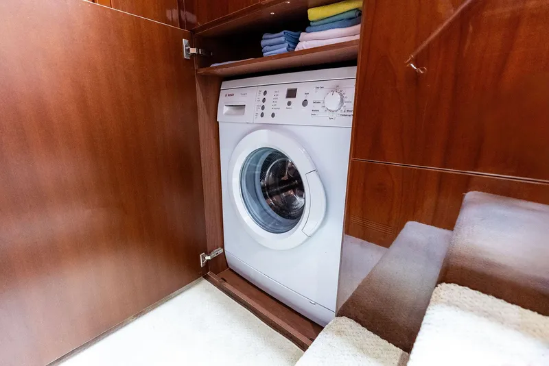 Slide: The Image of Princess 85 Motor Yacht 2009 - 92