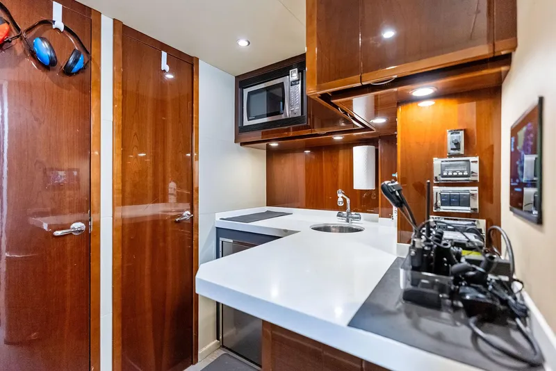 Slide: The Image of Princess 85 Motor Yacht 2009 - 96