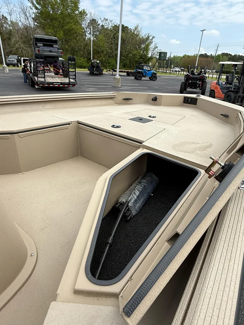 Slide: The Image of Excel 203 Bay Pro Elite 2025 - 25