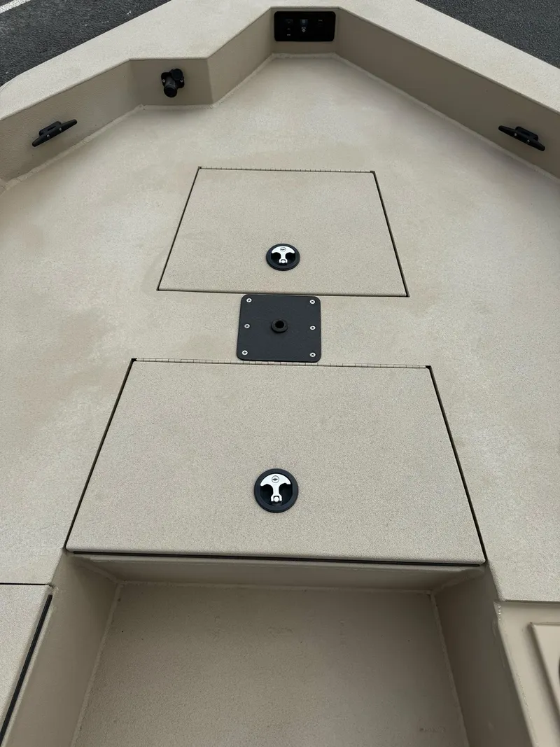 Slide: The Image of Excel 203 Bay Pro Elite 2025 - 26