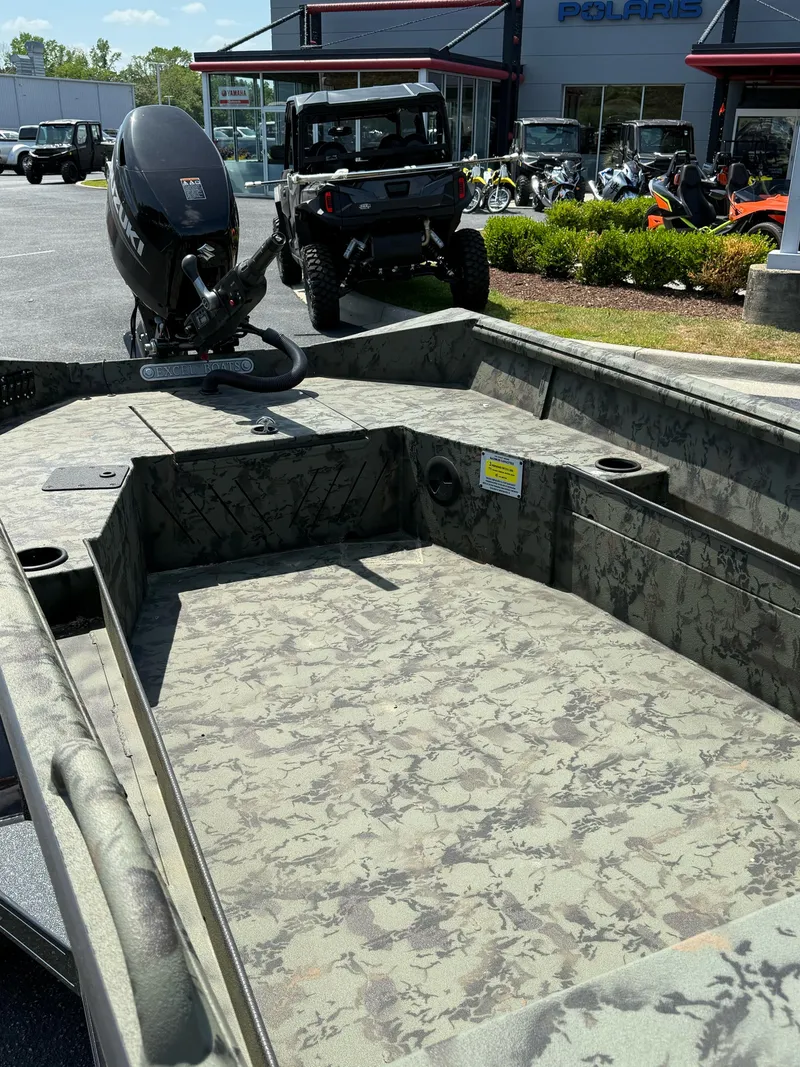 Slide: The Image of Excel Eclipse 1554 2025 - 16