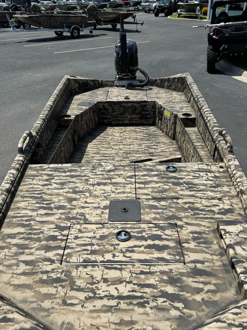 Slide: The Image of Excel Eclipse 1554 2025 - 17