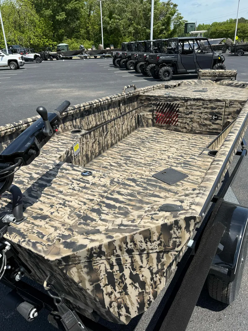 Slide: The Image of Excel Eclipse 1554 2025 - 6