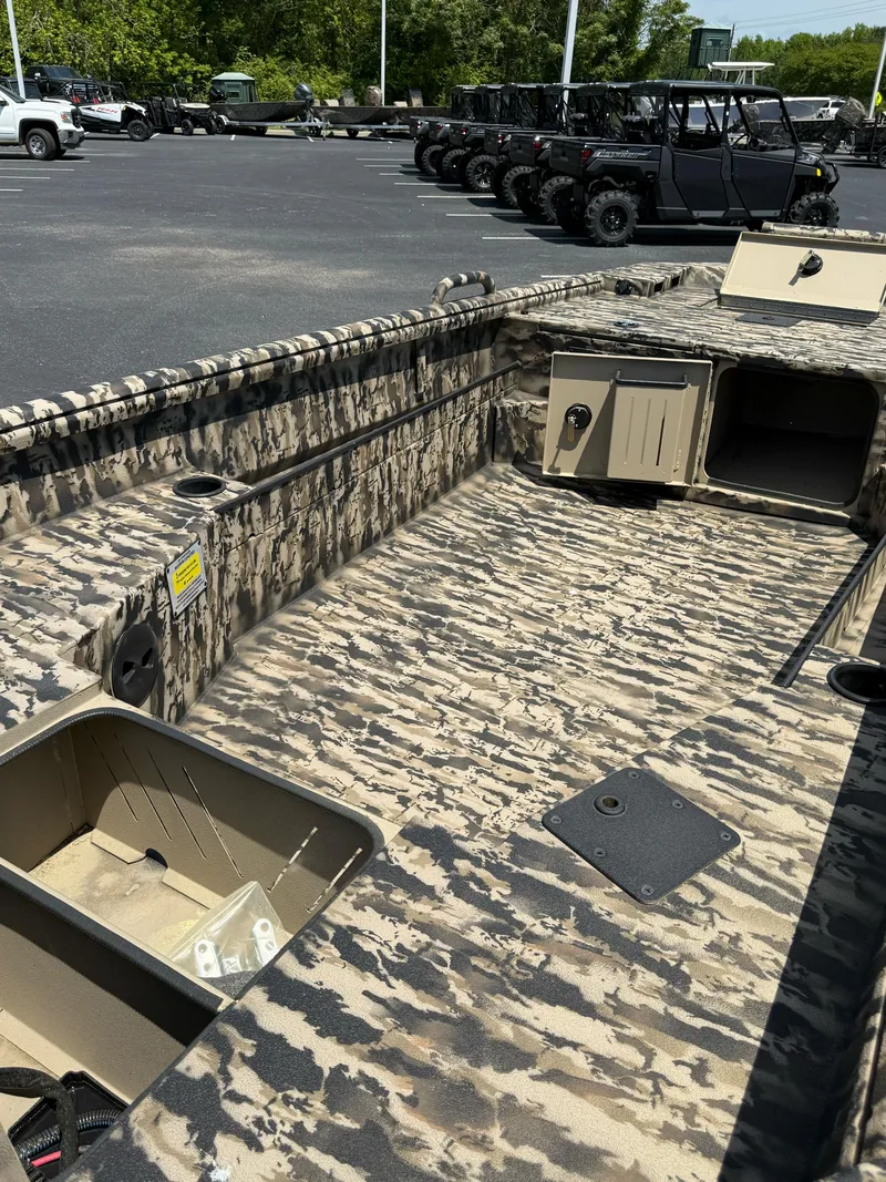 Slide: The Image of Excel Eclipse 1554 2025 - 9