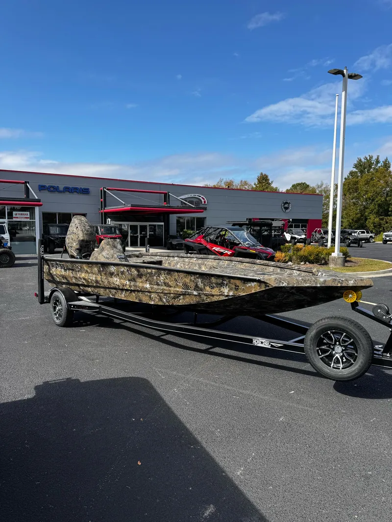 The Image of Excel Bolt 203 2025 - 1