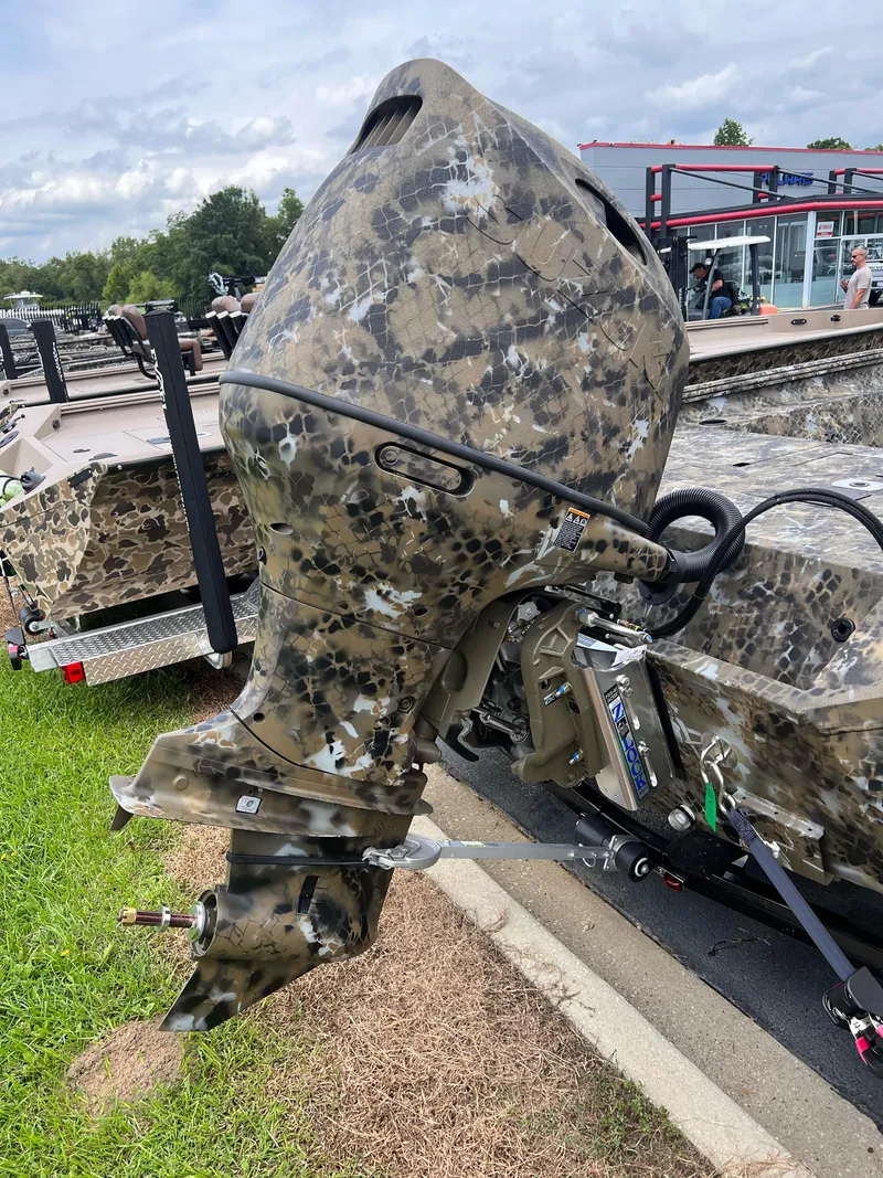 Slide: The Image of Excel Bolt 203 2025 - 10