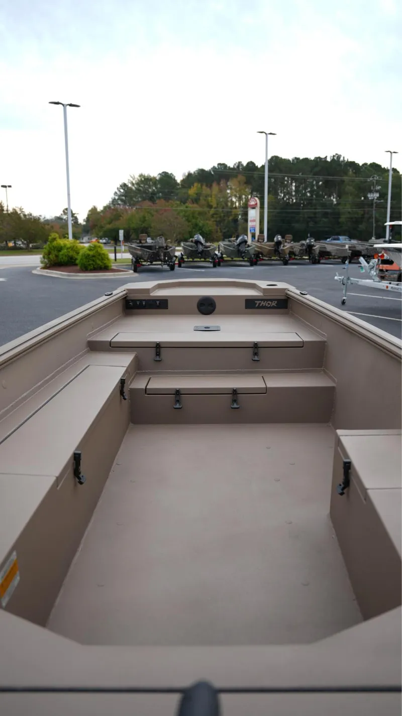 Slide: The Image of Thor 1754 Timber Hammer 2025 - 10