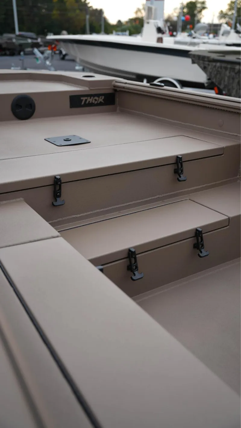 Slide: The Image of Thor 1754 Timber Hammer 2025 - 5