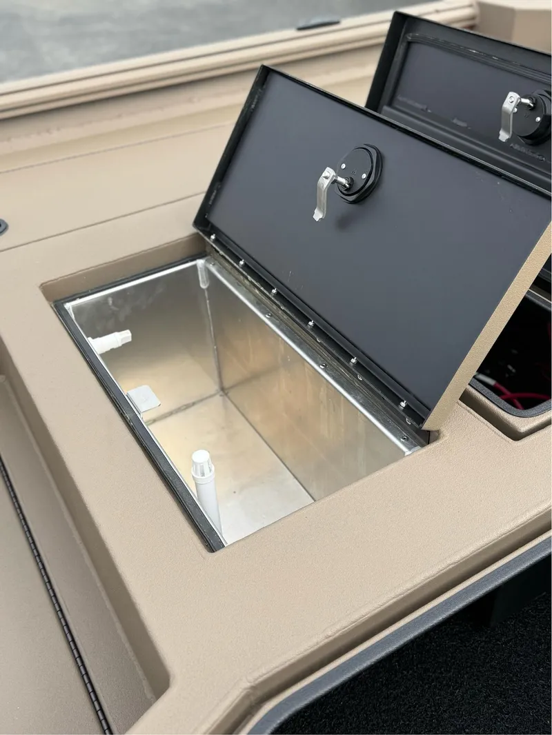 Slide: The Image of Thor Lake Hammer 1900 2025 - 12