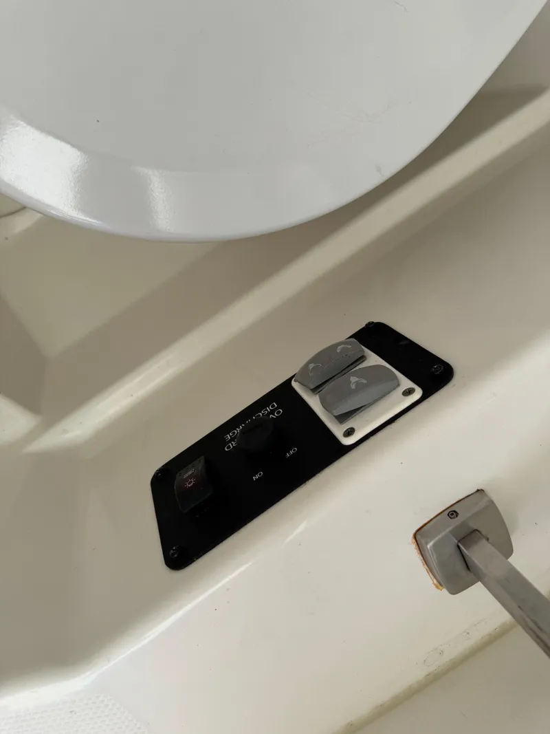 Slide: The Image of 2018 World Cat Glacier Bay Edition 2740 Dual Console boat control panel close-up. - 22