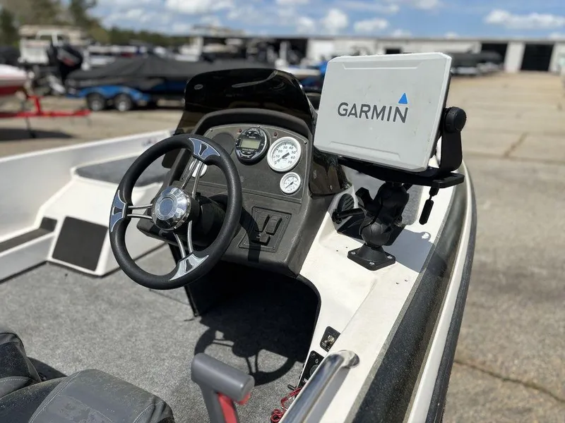 Slide: The Image of Skeeter 190 Sx 2001 - 10