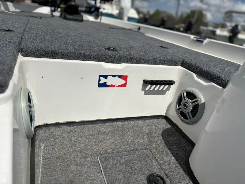 Slide: The Image of Skeeter 190 Sx 2001 - 13