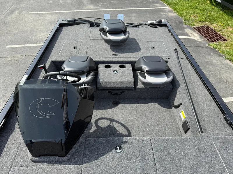 Slide: The Image of 2024 Crestliner XF 189 boat interior with dual seats and steering console. - 6