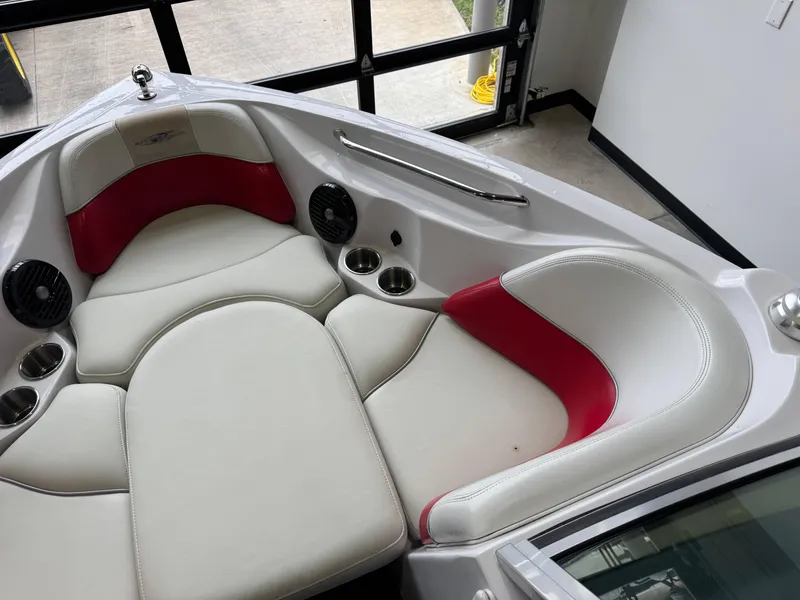 Slide: The Image of Nautique Super Air Nautique 210 2007 - 18