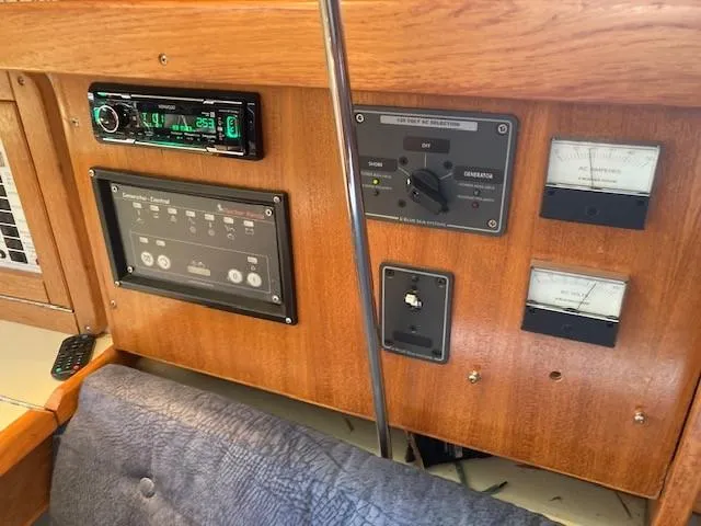 Slide: The Image of Fischer Panda Gen Set Control Panel - 20